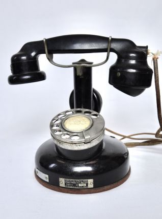 Téléphone ancien 