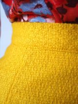 Jupe droite en laine jaune vintage 70's