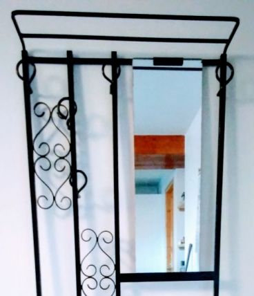 Vestiaire fer forgé vintage