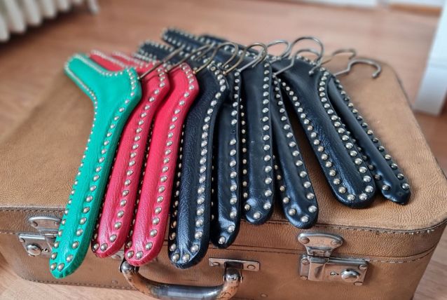 Cintres vintage 