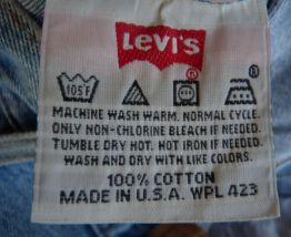 jean levis 501 fabriqué USA années 90. 33/34