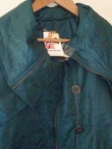 Manteau J.RiU - style anorak long-vert foncé avec reflet-Tai