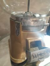 Distributeur chewing gum et bonbon 1940 a 50 . silver king f