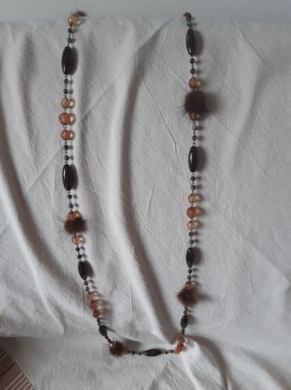 Sautoir ou collier perle et fourrure