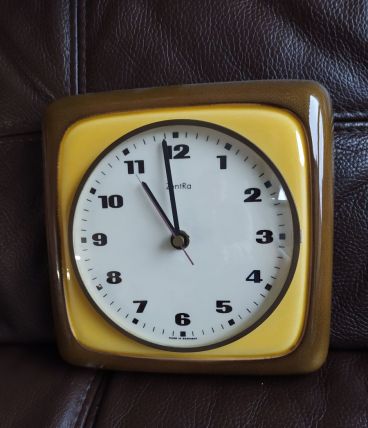 Horloge murale Zentra