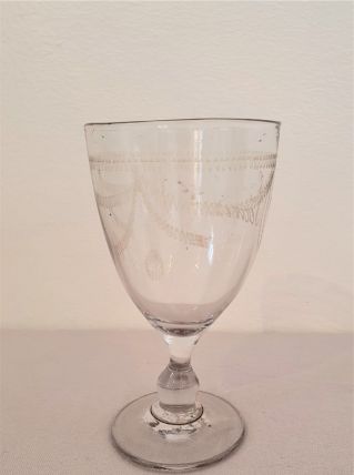 verre à pied ancien, sablé Souvenir