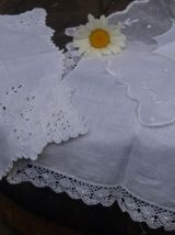 3 mouchoirs anciens dentelle et broderie