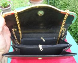 Sac noir4 poches chaine 50cm liseret noir vernis et doré