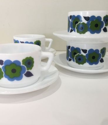 Lot de 4 tasses Arcopal Lotus