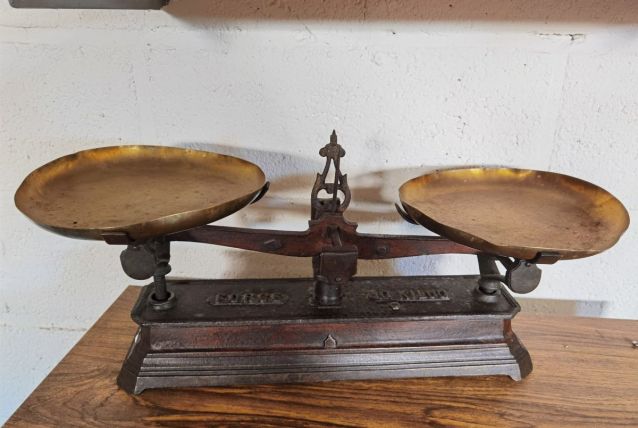 Ancienne balance française de cuisine - en fonte - Vintage