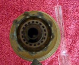 Ancienne lampe à pétrole allemande HS en cuivre jaune époque