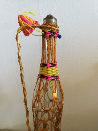 Bouteille scoubidou