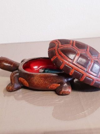  Cendrier Tortue avec couvercle( ref K9 )