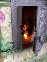 Poêle à bois ancienen faïence  XIX ème entièrement restauré