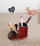 Porte stylo bonne dame fete de mère ( ref K 35 )