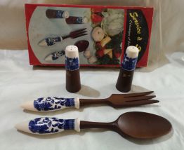 ensemble a salade en ceramique et bois années 70 