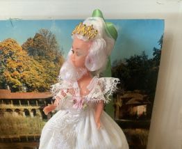 Poupées collection – Région – Histoire