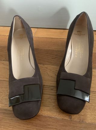 Escarpins EMERAUDE daim marron vintage 60/70 – taille 37