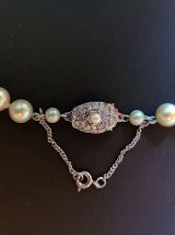 Beaux bijoux Vintage Collier perles &amp; broche Art Déco