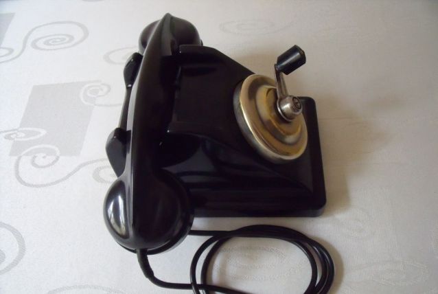 Téléphone ancien