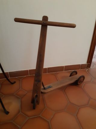 Patinette vintage en bois