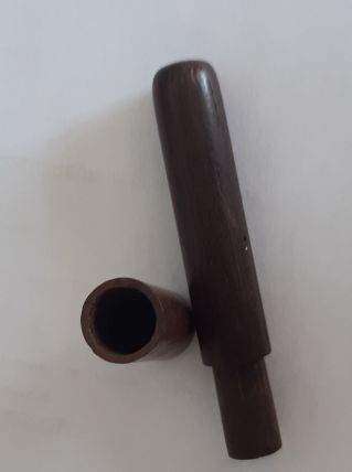 Ancien étui à aiguilles en bois