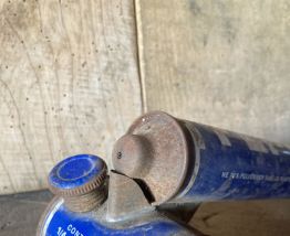 Pulvérisateur ancien à piston