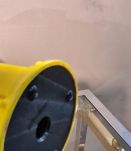 distributeur a bonbons  jaune 28x15  fonte d alu et verre , 