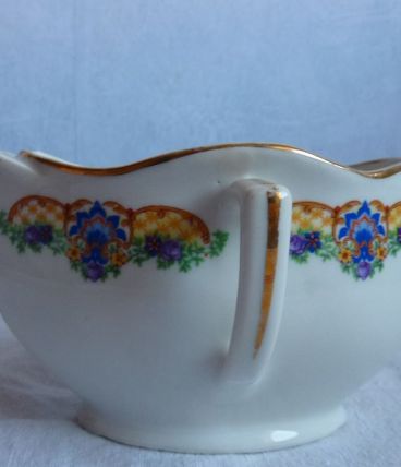 Saucière en porcelaine vintage motif floral et or