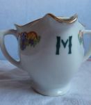 Saucière en porcelaine vintage motif floral et or
