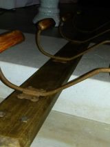 PORTE-MANTEAU ANCIEN FER ET BOIS