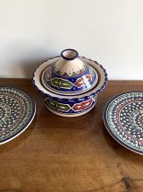 Lot de 2 anciennes assiettes orientales
