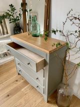 Commode vintage