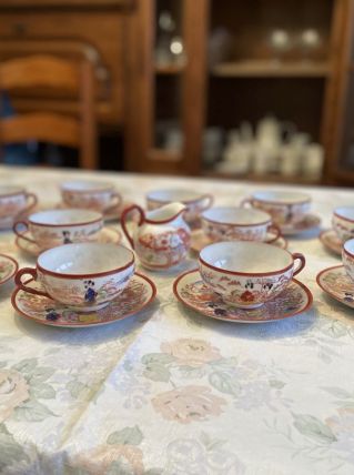 Service café japonais en porcelaine très fine 
