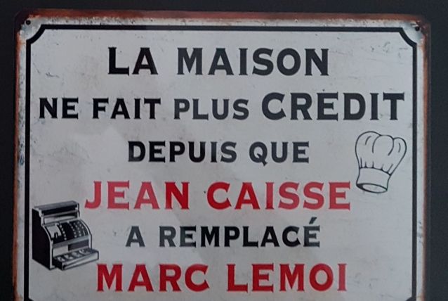 Plaque métal pas de crédit 