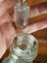  Grande carafe en verre - début XXème