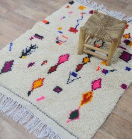 Tapis berbère coloré 152 x 105 cm