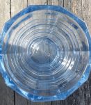 Vase en verre transparent bleu