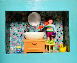 Cadre salle de bains Playmobil avec canard jaune