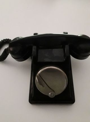 Téléphone en bakélite 1959