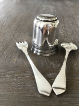 Gobelet et couverts de naissance ancien en argent