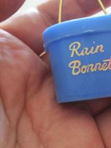 Chapeau pour la pluie rare petite boite house pour pluie 