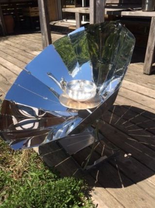 Four solaire pliable 