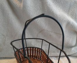 Porte bouteille métal et rotin 