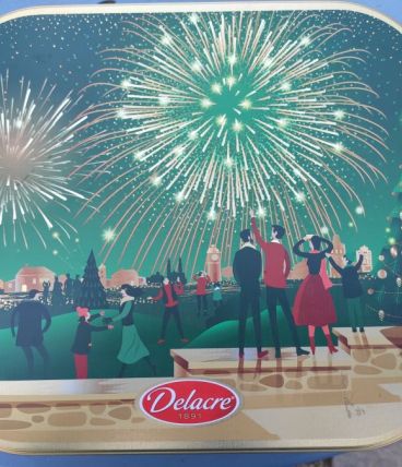 Belle boite festive Delacre verte