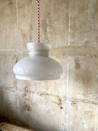 Grande suspension en opaline