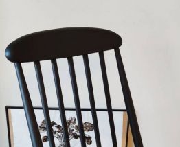 Rocking chair