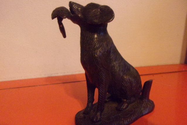 petit bronze chien
