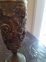 vase etain peltrato 90% anges et beliers hauteur environ 35 