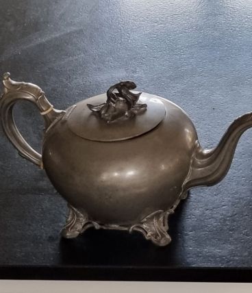 Théière anglaise en étain XIXème